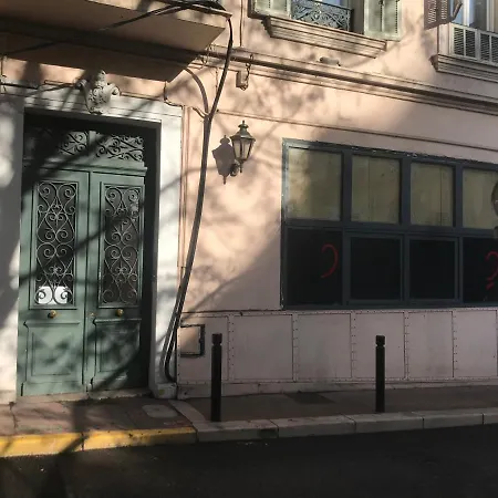 Lovely Studio 1bdr City Center Studio La Tete Dans Les Etoiles