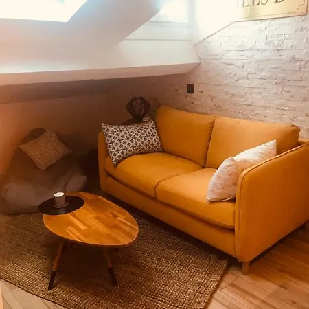 Lovely Studio 1bdr City Center Studio La Tete Dans Les Etoiles * カンヌ