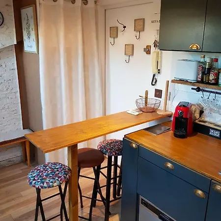Lovely Studio 1bdr City Center Studio La Tete Dans Les Etoiles カンヌ